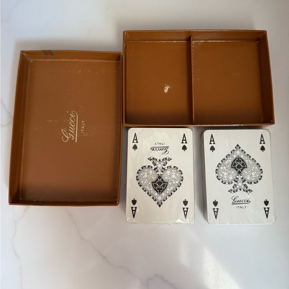 BUYERS CHOICE BLUE FACE CARD VINTAGE GUCCI PLAYING CARD NEW - Picture 3 of 6